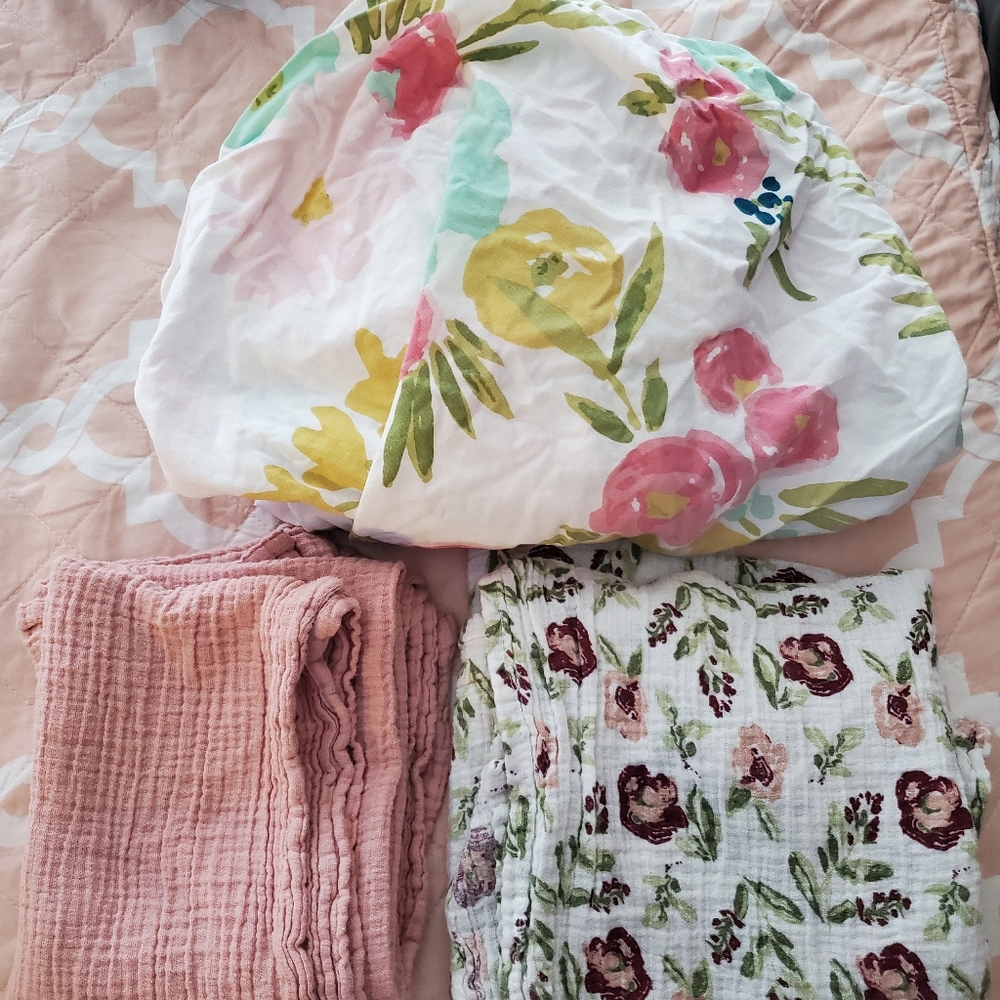 Cloud Island crib sheet and 2 Muslin Chick Pea Swaddle Blankets $7
